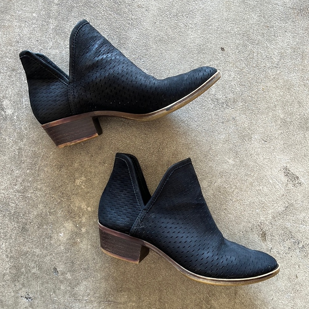 Lucky Brand black bootie